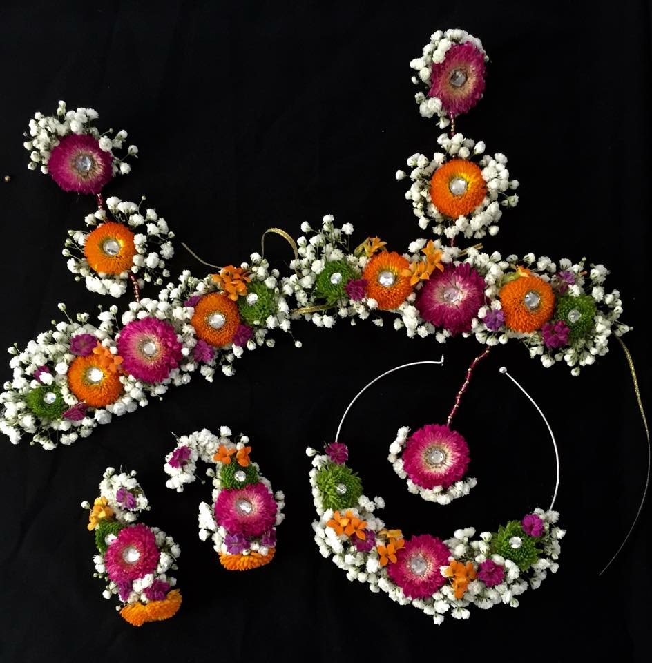 Bridal Gajra set hand made jewellery for Mehndi Wedding 